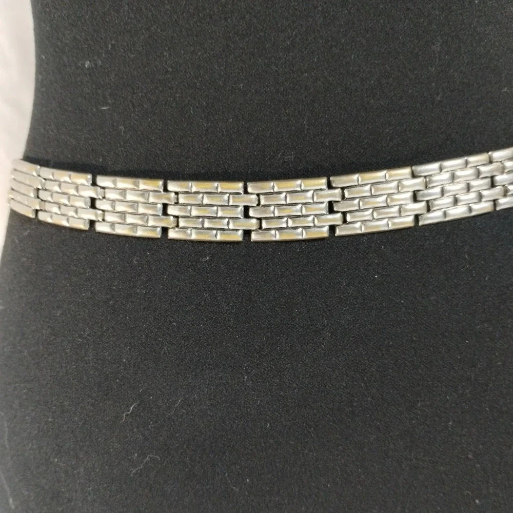 Vintage‎ Silver Tone Brick Link Metal Chain Belt Double Hook Closure 29.5 Inch